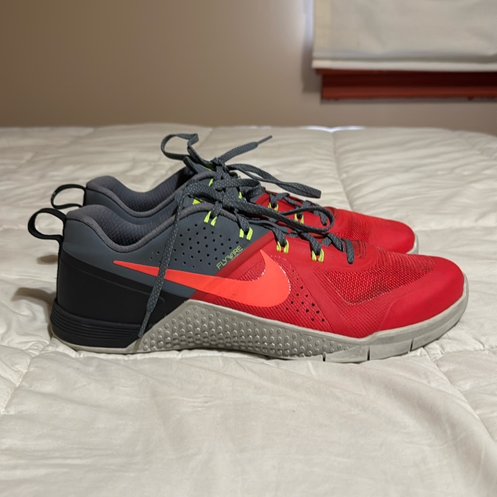 Original Nike Metcons Coral and Grey